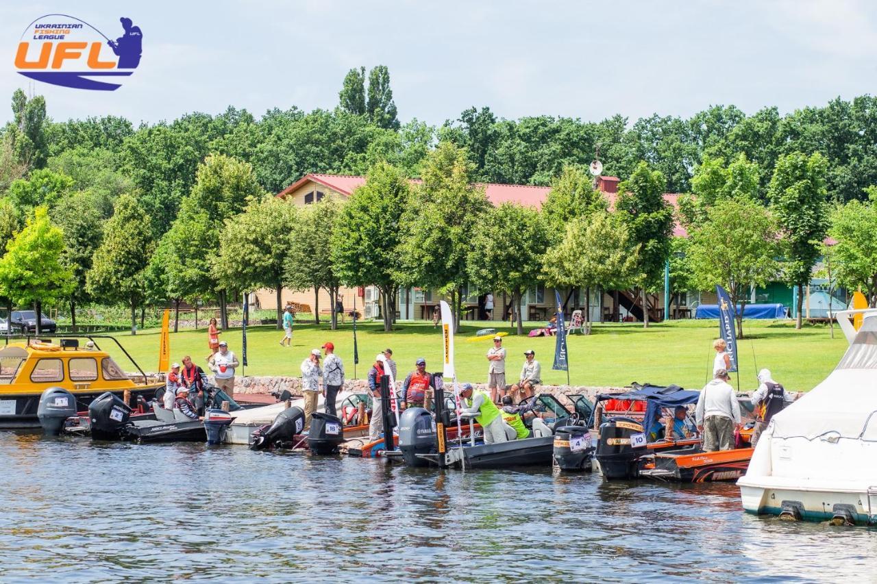 Bereg Holiday Park Svetlogorskoye Exteriör bild