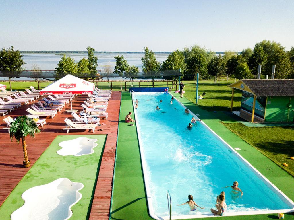 Bereg Holiday Park Svetlogorskoye Exteriör bild